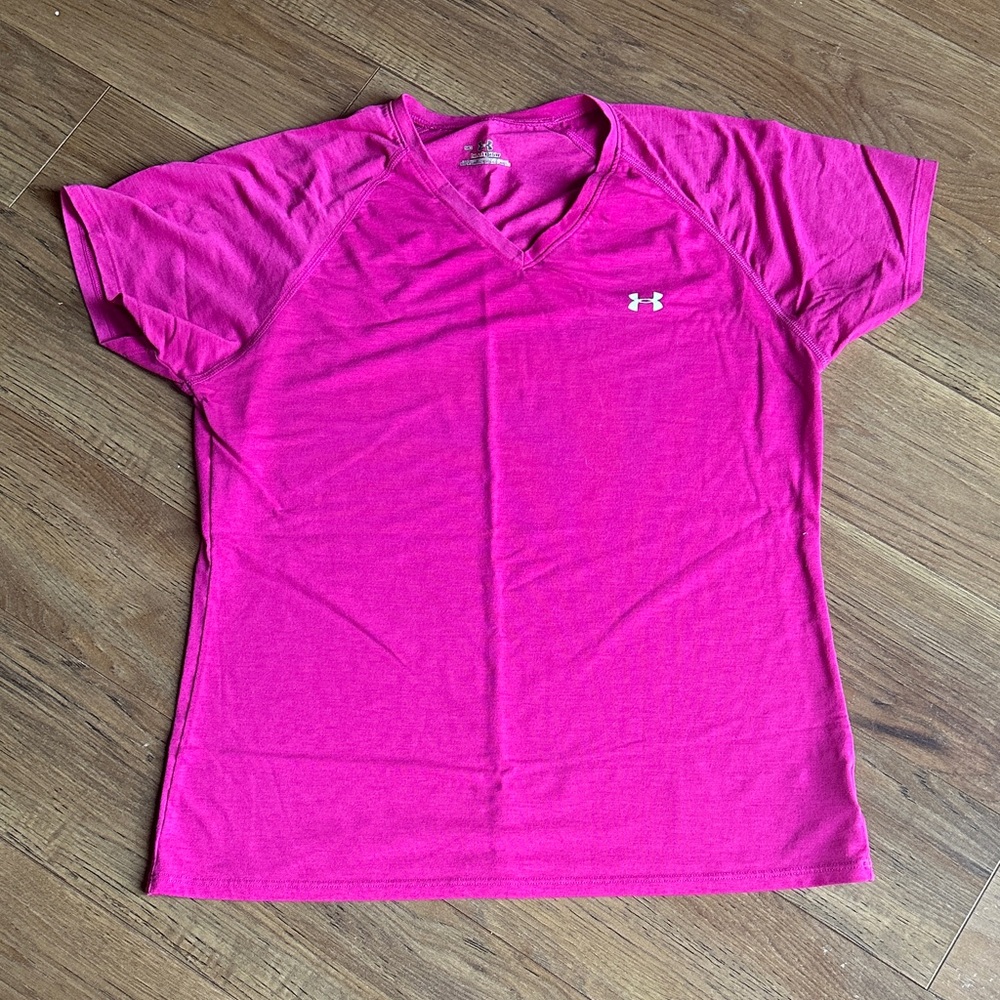 Under Armour Fuchsia V-Neck Tee